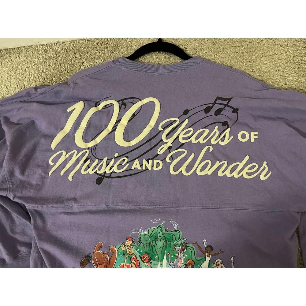 Disney - Mickey Mouse and Friends Spirit Jersey, Disney‎ 100, Sz Medium